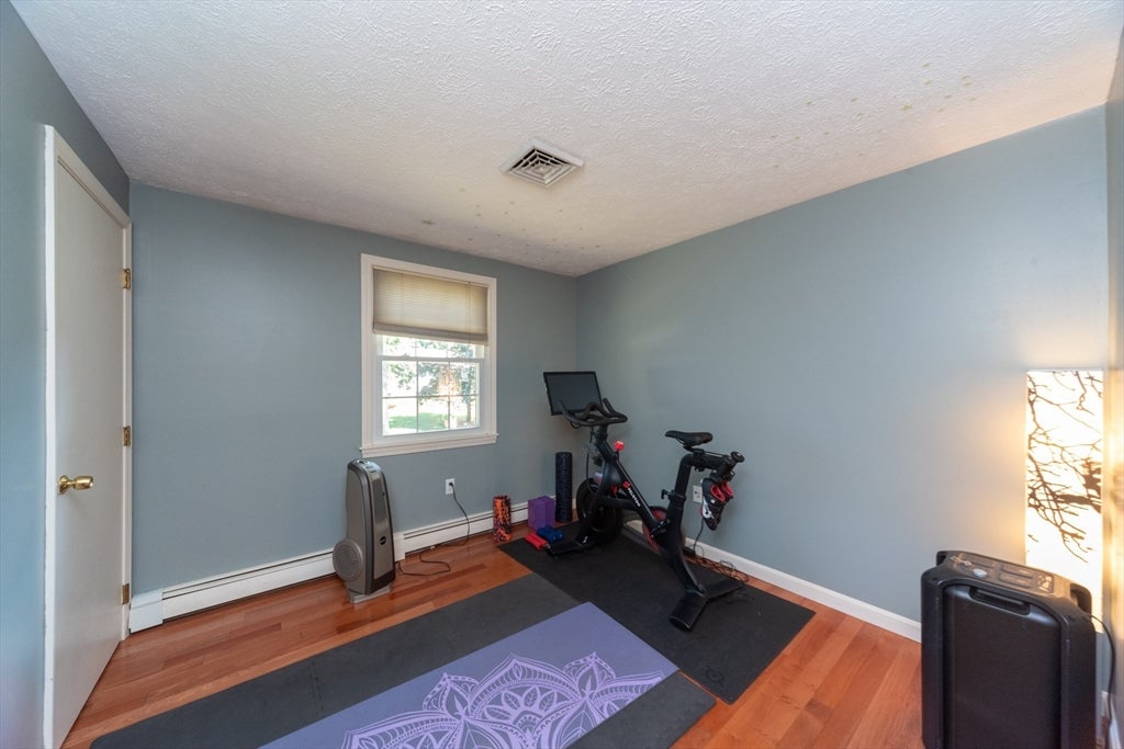 140 Bayberry Cir, Bridgewater, MA, 140 Bayberry Cir, Bridgewater, MA Photo #10