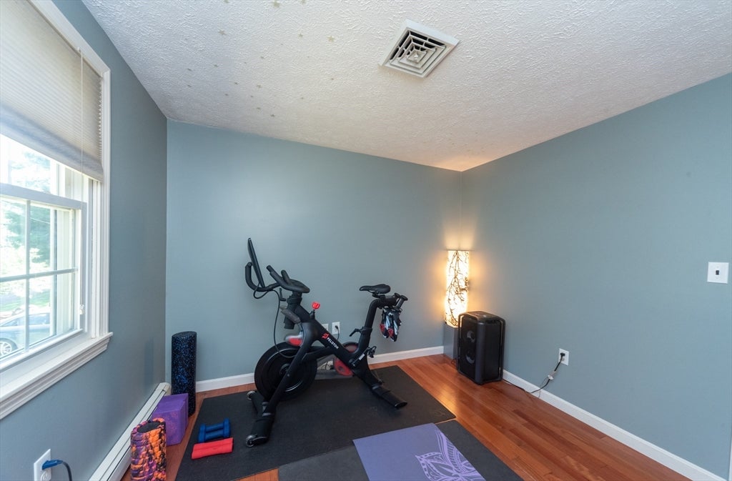 140 Bayberry Cir, Bridgewater, MA, 140 Bayberry Cir, Bridgewater, MA Photo #11