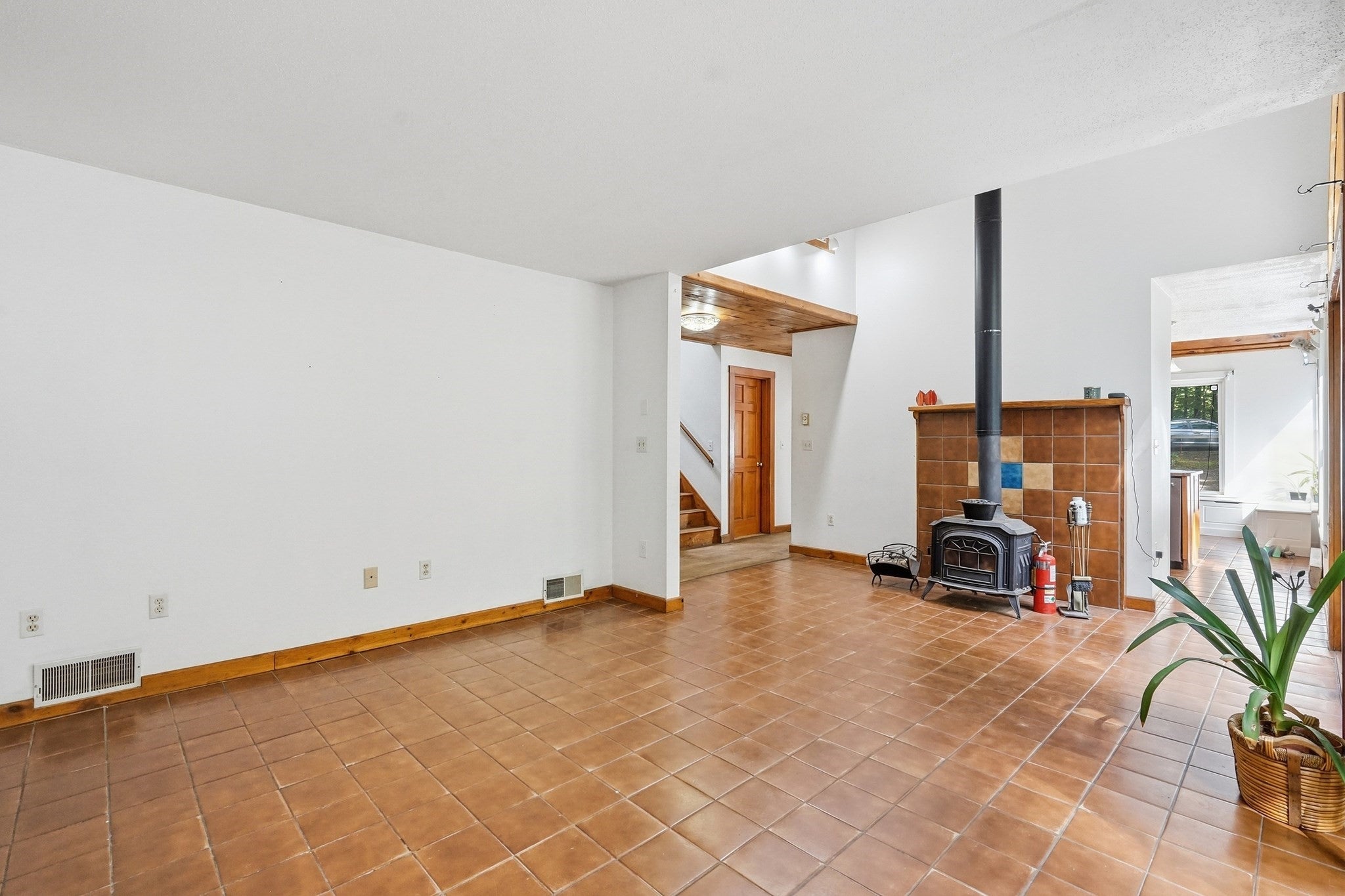 444 Old Dana Rd, Barre, MA, 444 Old Dana Rd, Barre, MA Photo #15