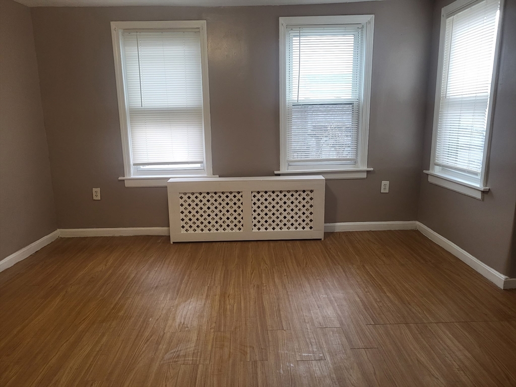 89 Oak Street, Fall River, MA Photo #21