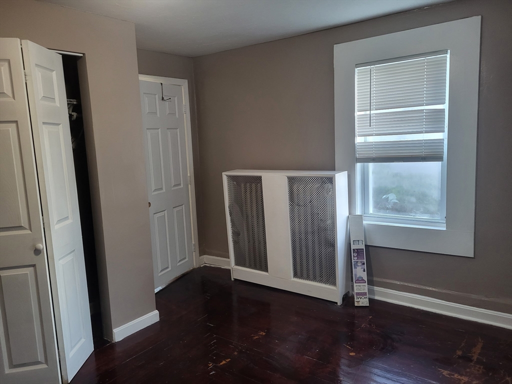 89 Oak Street, Fall River, MA Photo #11