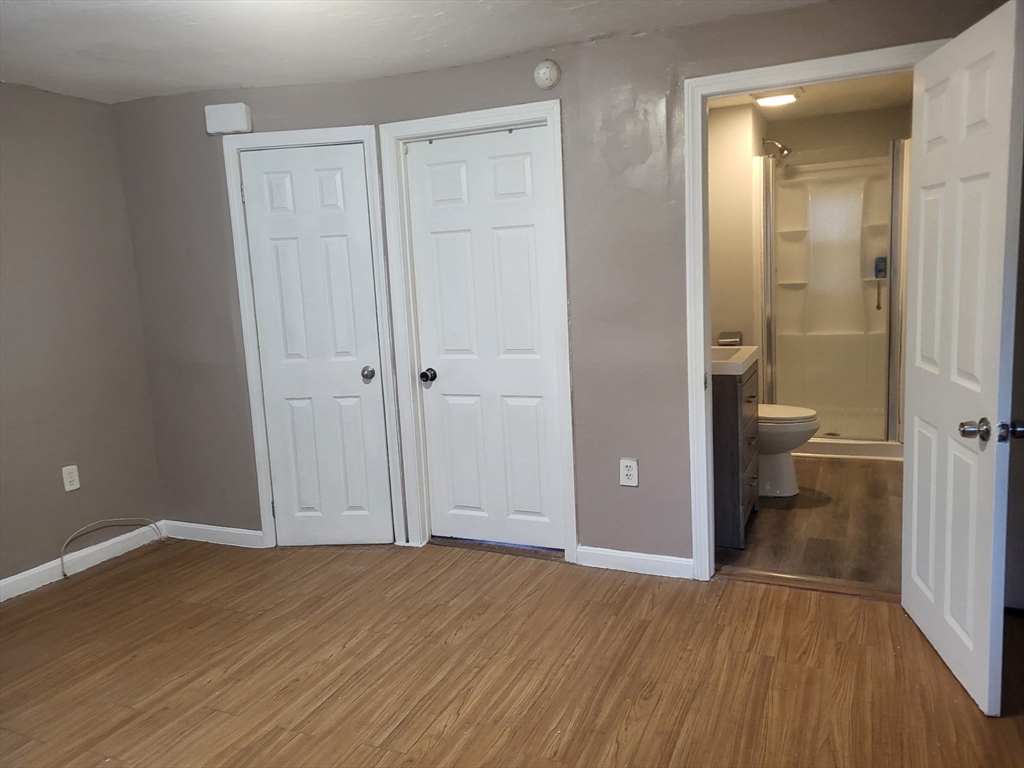 89 Oak Street, Fall River, MA Photo #24