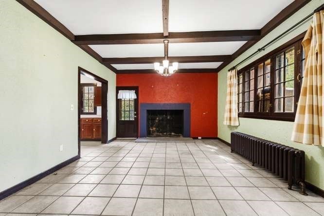 184 Lafayette Street