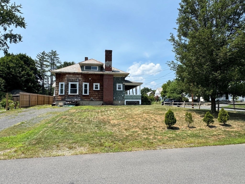 50 Cleveland St, Greenfield, MA, 50 Cleveland St, Greenfield, MA Photo #6