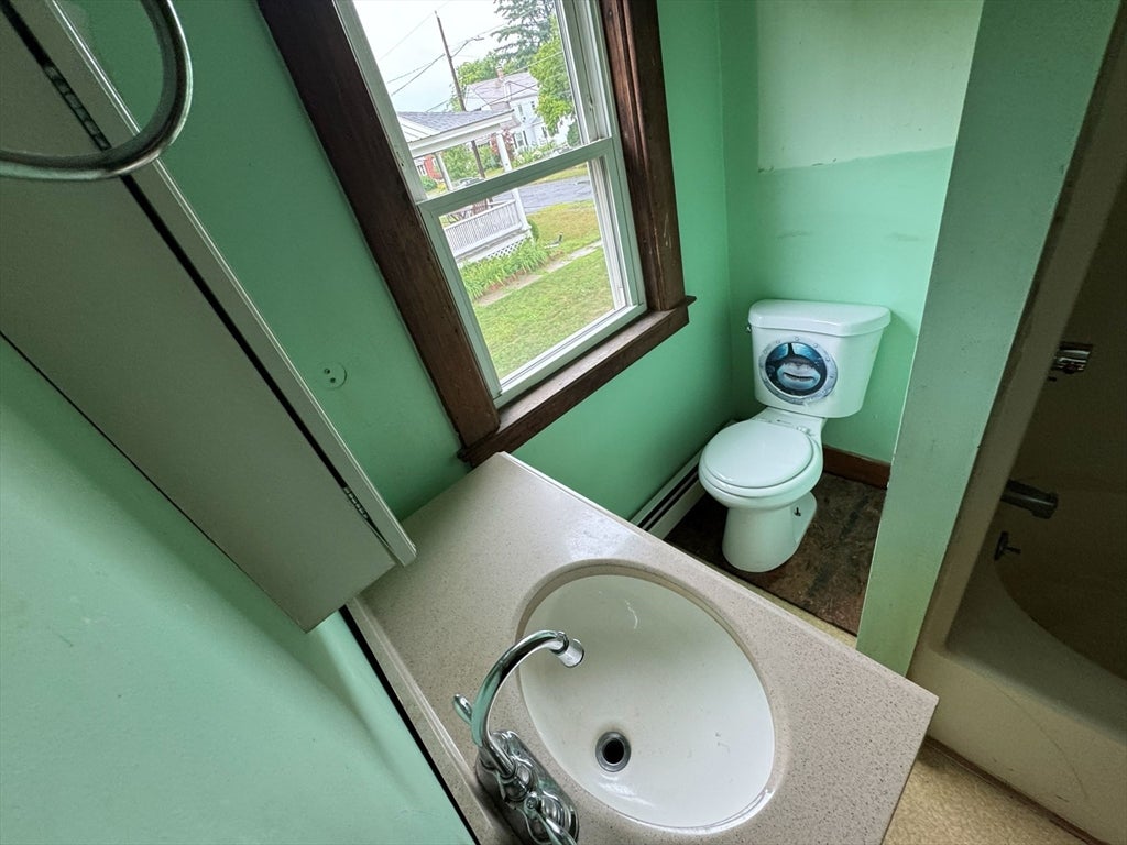 50 Cleveland St, Greenfield, MA, 50 Cleveland St, Greenfield, MA Photo #13