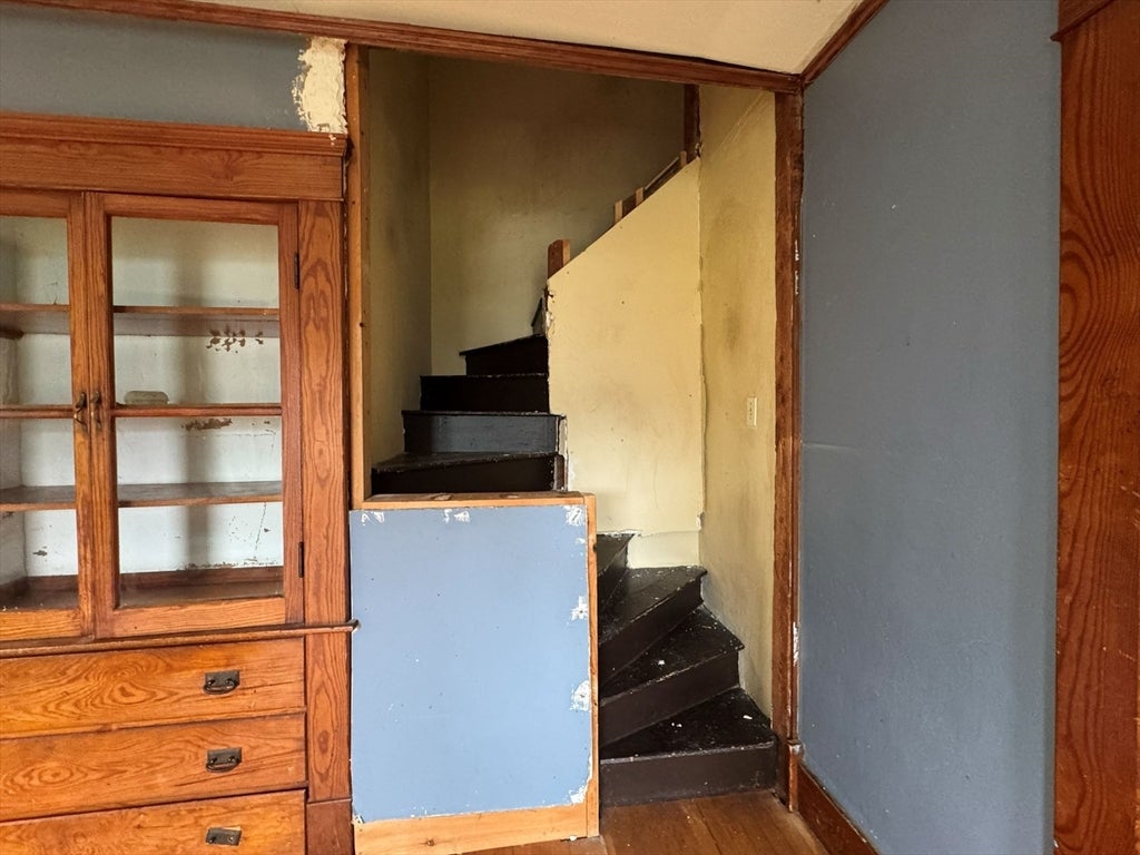 50 Cleveland St, Greenfield, MA, 50 Cleveland St, Greenfield, MA Photo #15