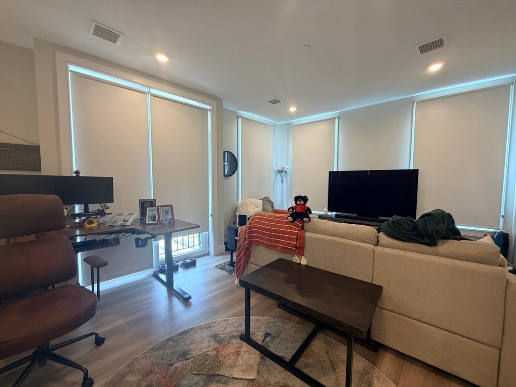 211 Green St #312, Boston, MA, 211 Green St #312, Boston, MA Photo #4