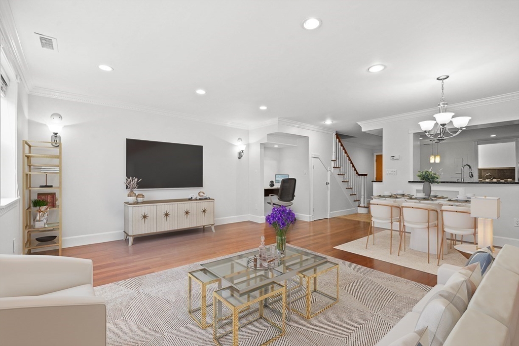 Boston, Massachusetts 02109, United States, 2 Bedrooms Bedrooms, ,3 BathroomsBathrooms,Residential,Active,177459