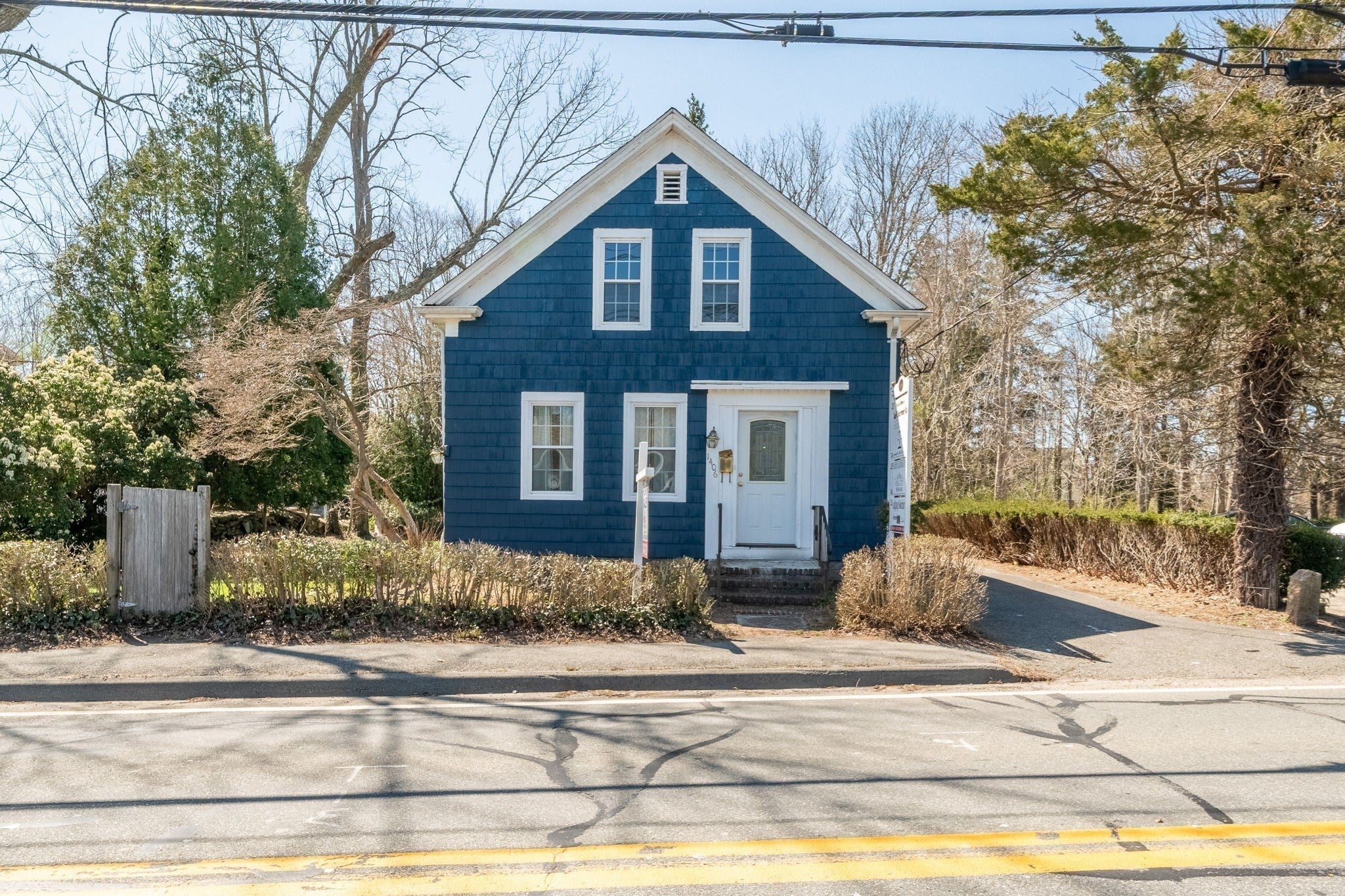 1406 Tucker Rd.