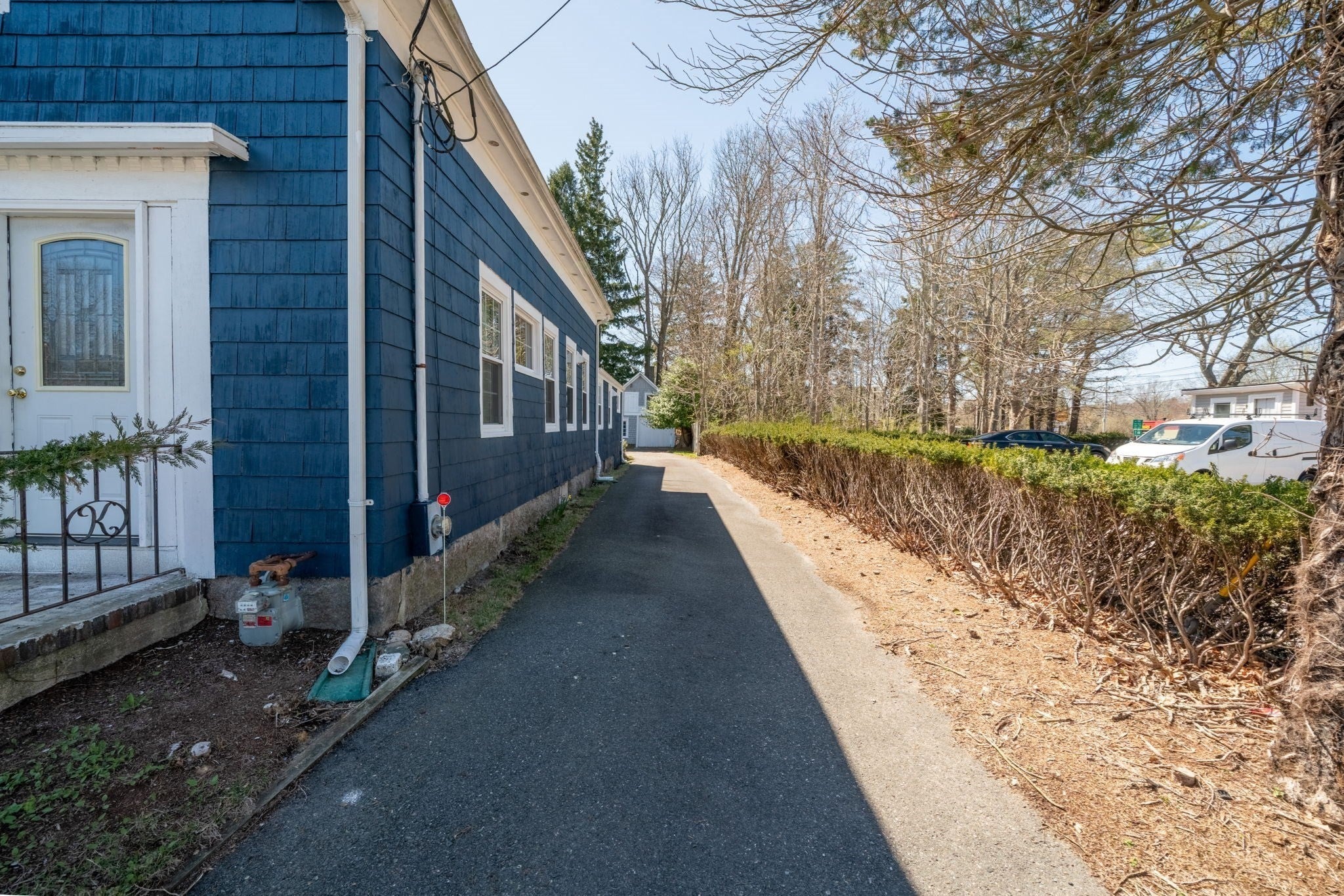 1406 Tucker Rd.