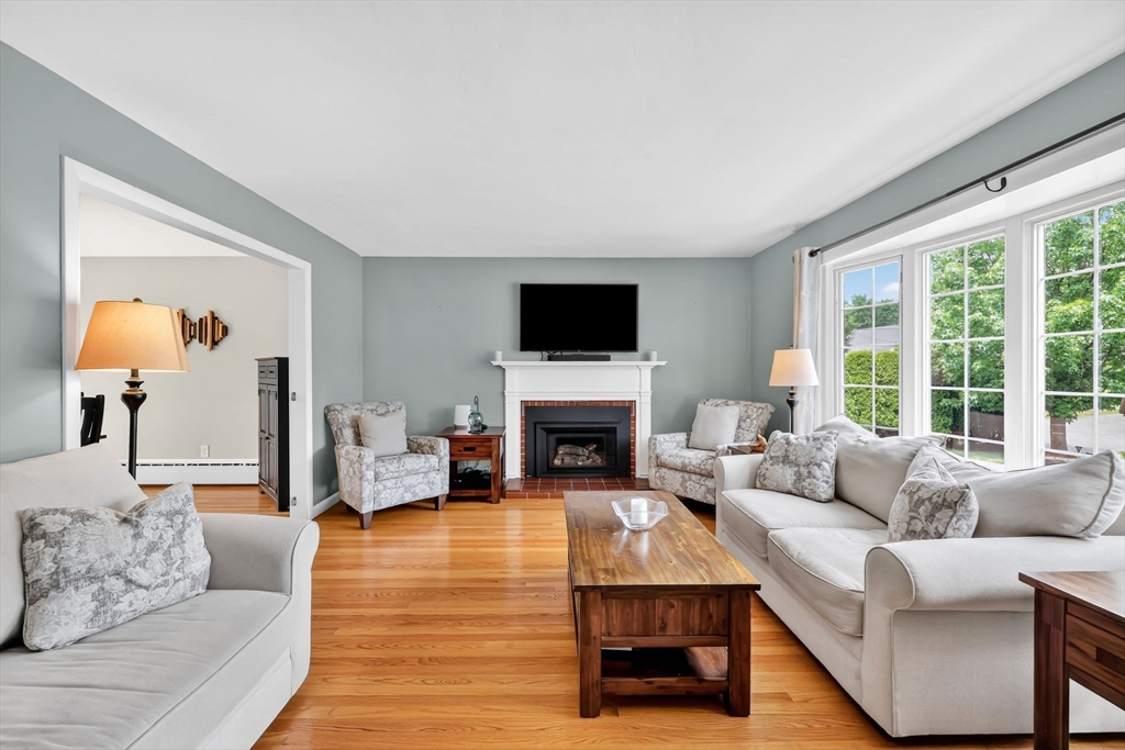 22 Greenlawn St