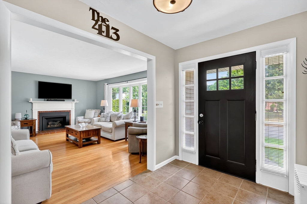 22 Greenlawn St