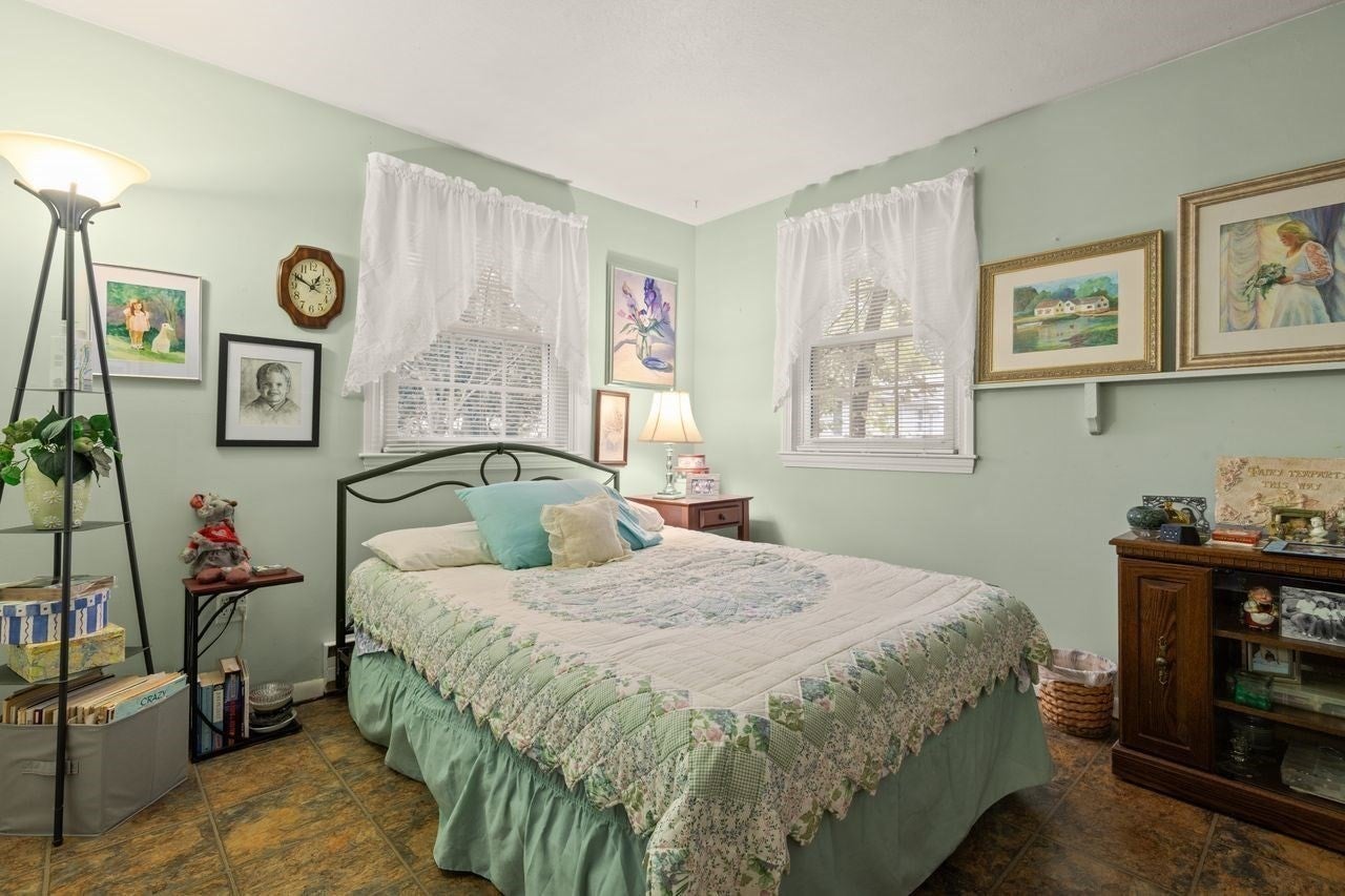 326 Highland St, Stoughton, MA, 326 Highland St, Stoughton, MA Photo #8