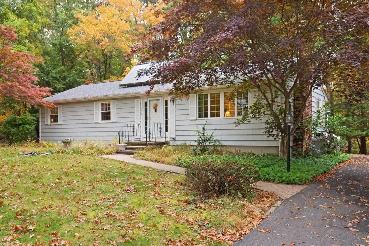 326 Highland St, Stoughton, MA, 326 Highland St, Stoughton, MA Photo #31