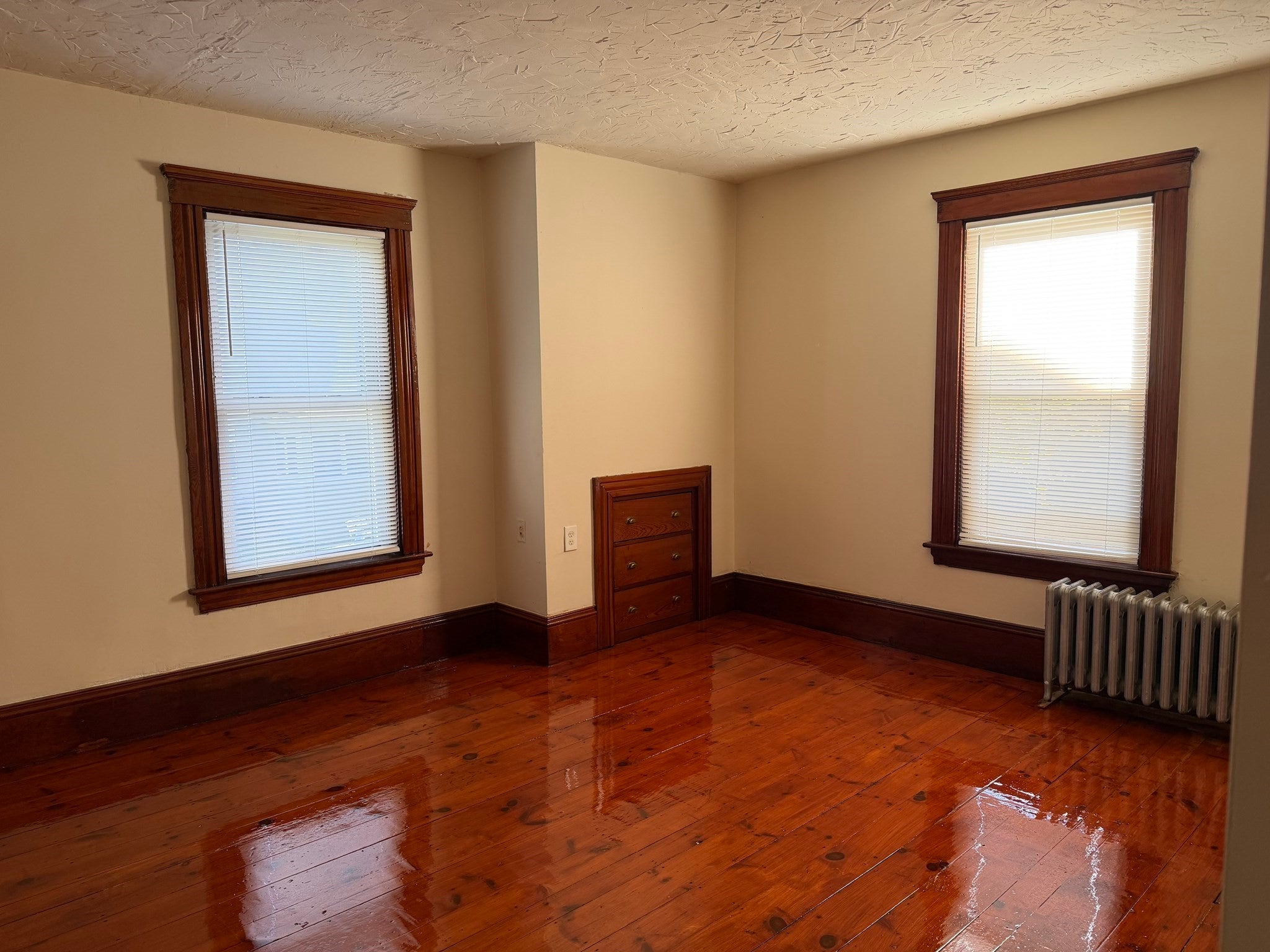9 Englewood Ave, Worcester, MA Photo #15