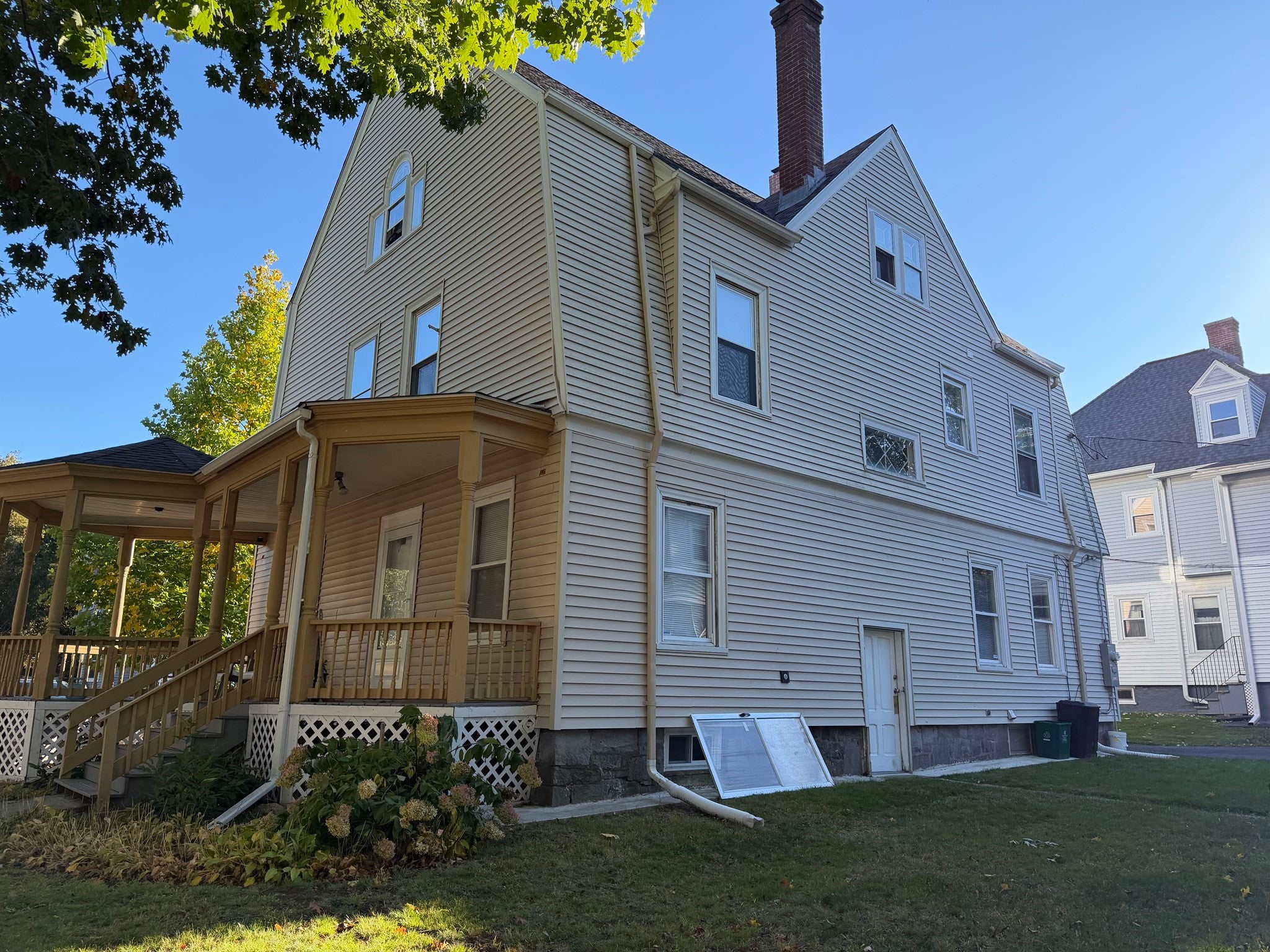 9 Englewood Ave