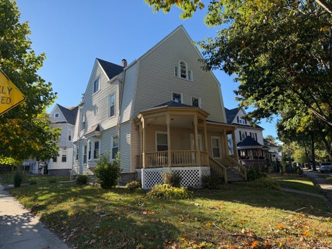 Photo of 9 Englewood Ave, Worcester, MA 01603 (MLS # 73594944)
