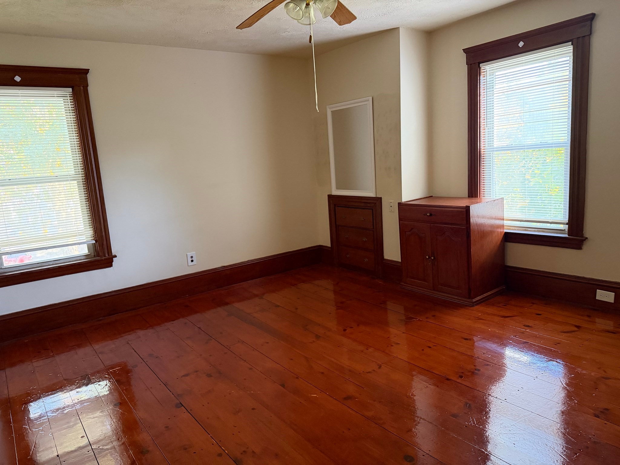 9 Englewood Ave, Worcester, MA Photo #13