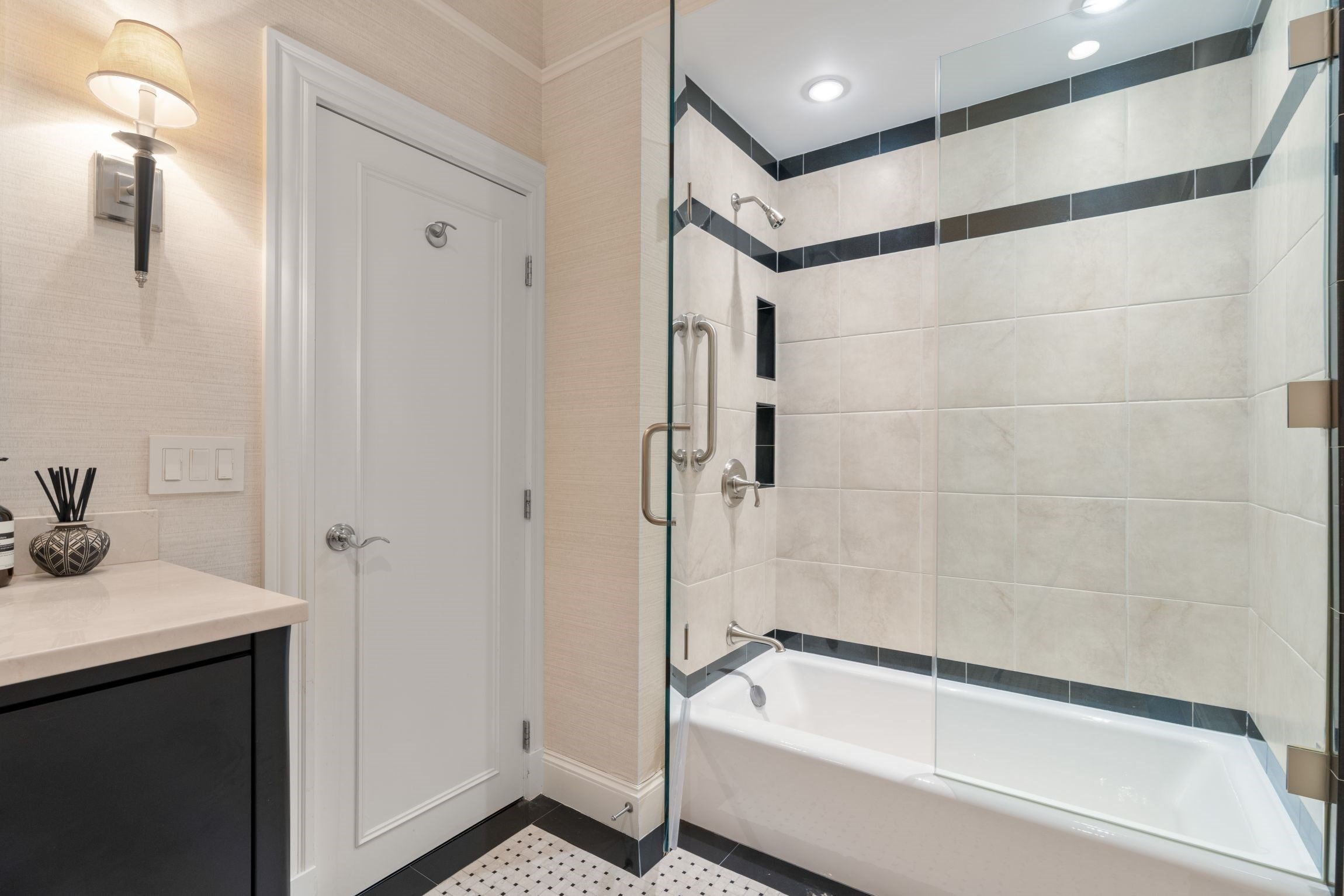 242 Beacon St #5, Boston, MA Photo #18