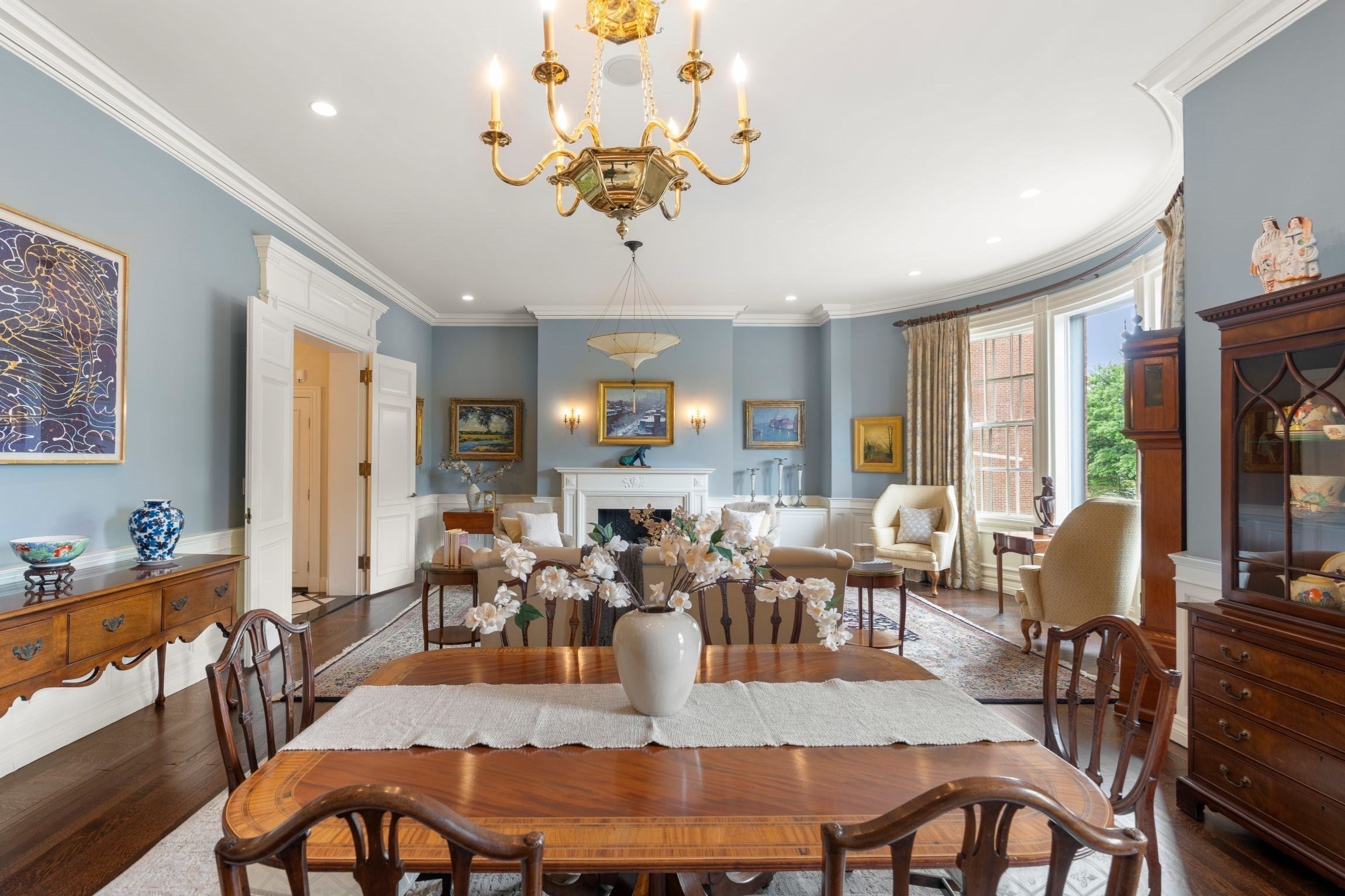 242 Beacon St 5