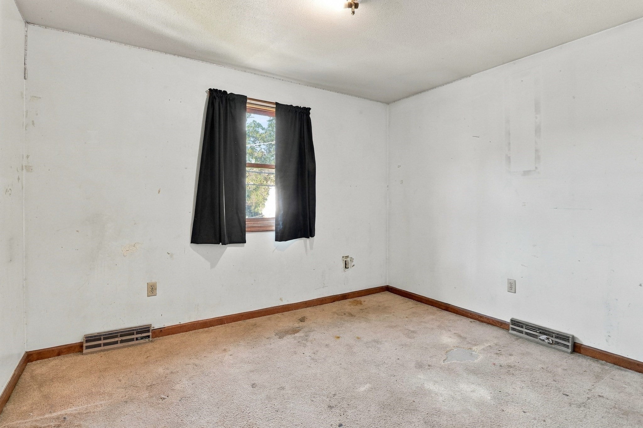 241-243 Nottingham Street, Springfield, MA Photo #28