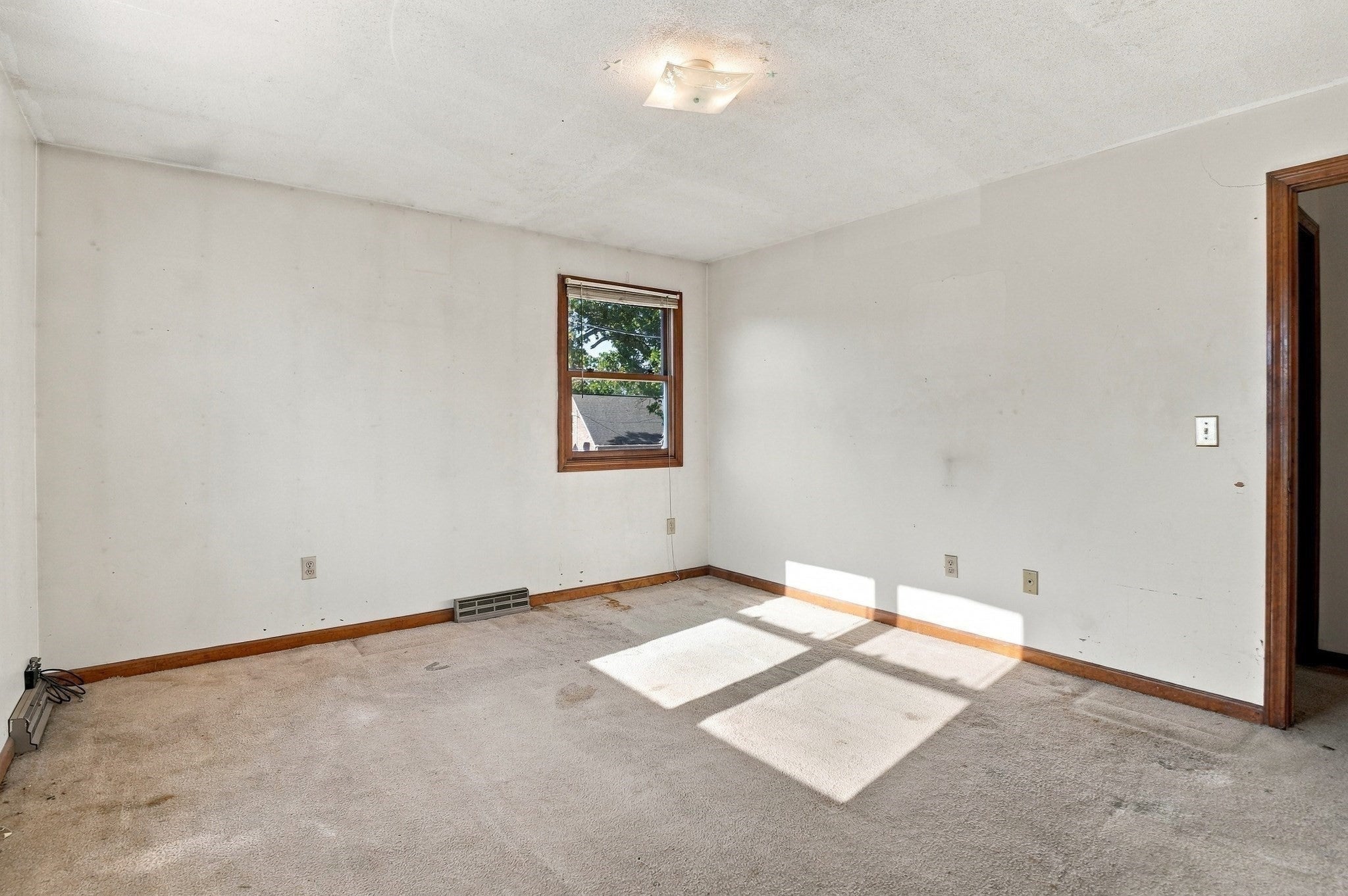 241-243 Nottingham Street, Springfield, MA Photo #26