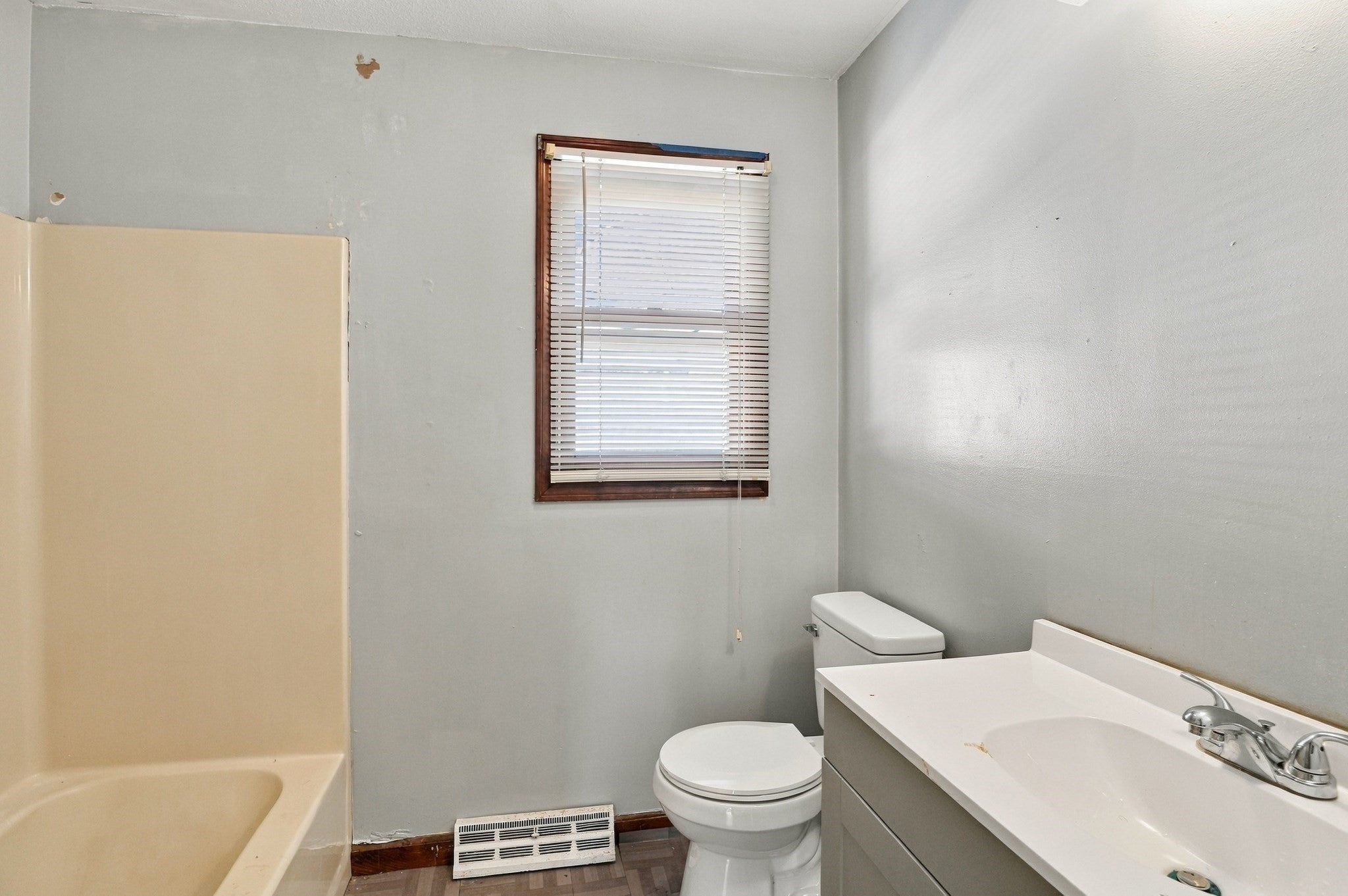 241-243 Nottingham Street, Springfield, MA Photo #30