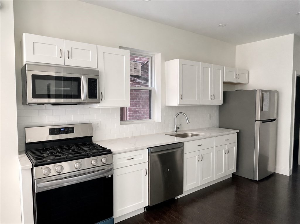 49 Charter Street 2