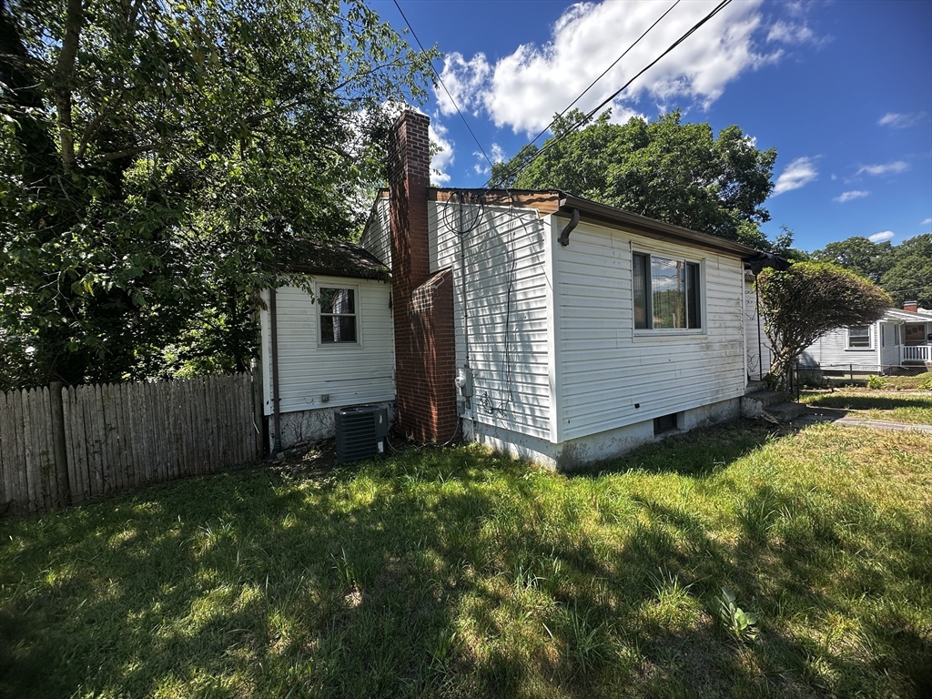40 Cross St