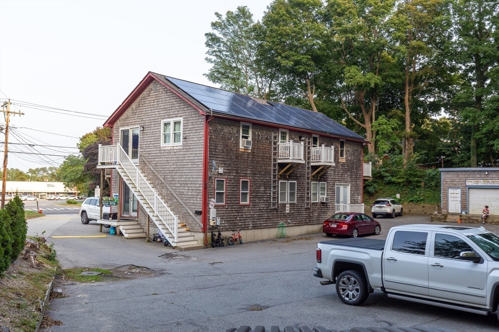 176-178 Court St