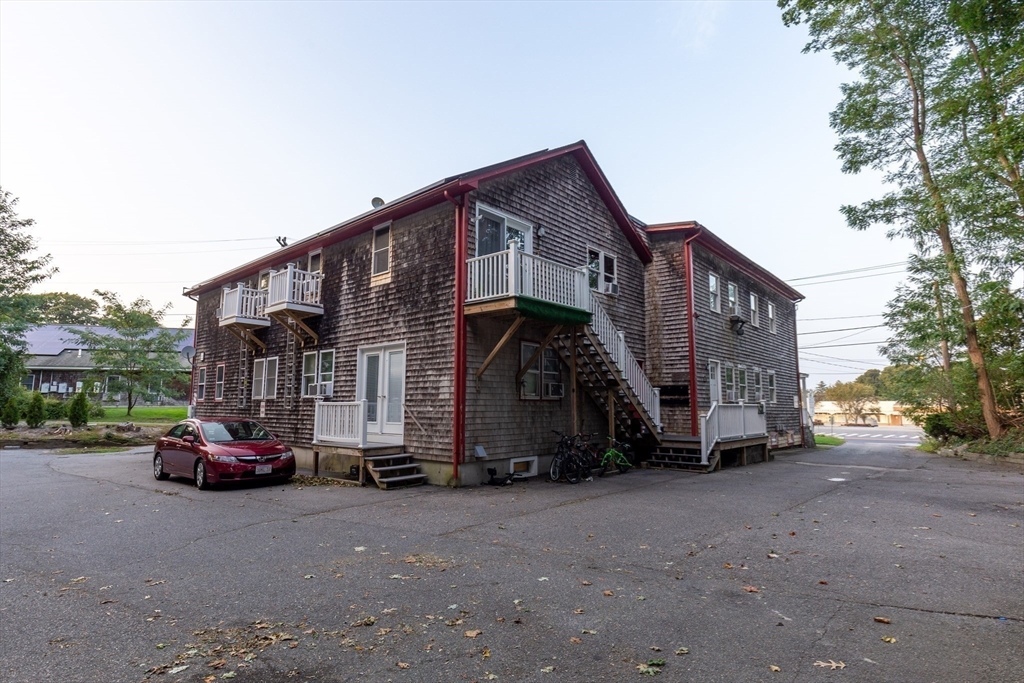176-178 Court St