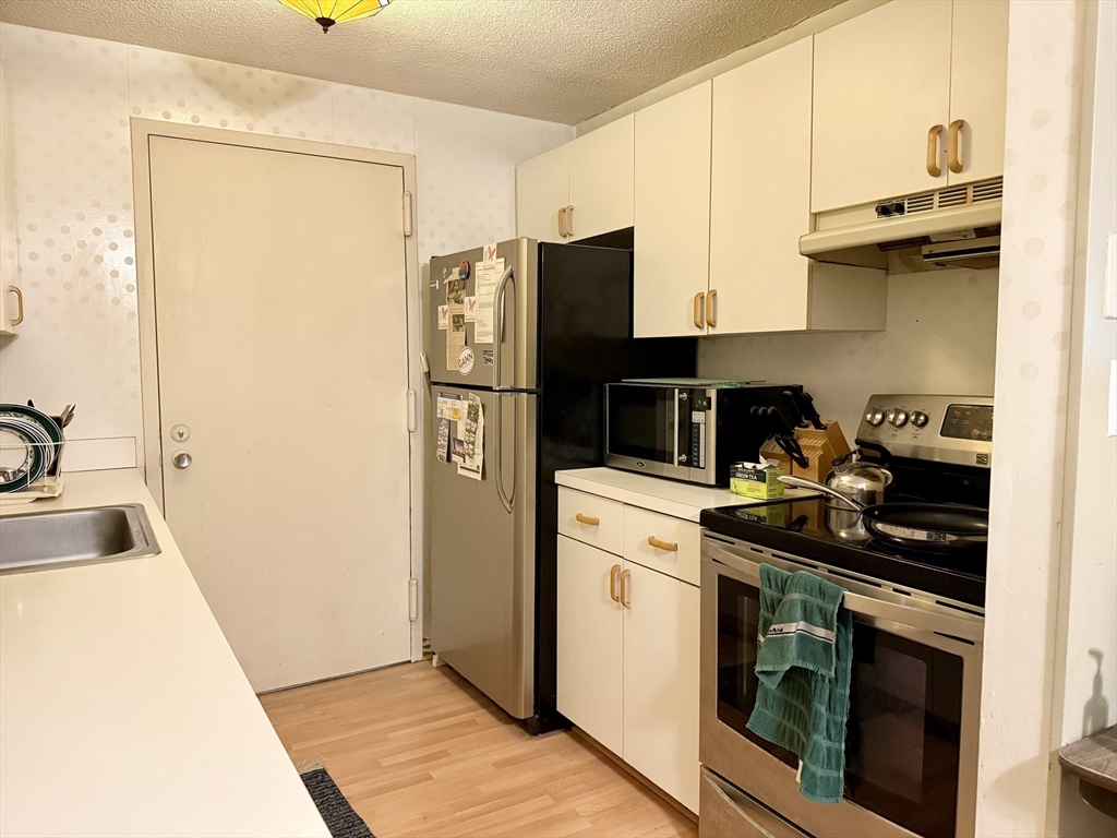 5 Village Rock Ln 21