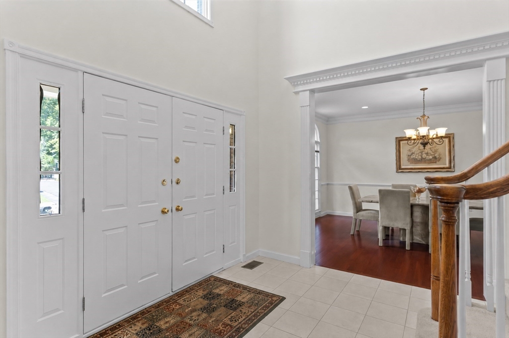 10 Hemingway St