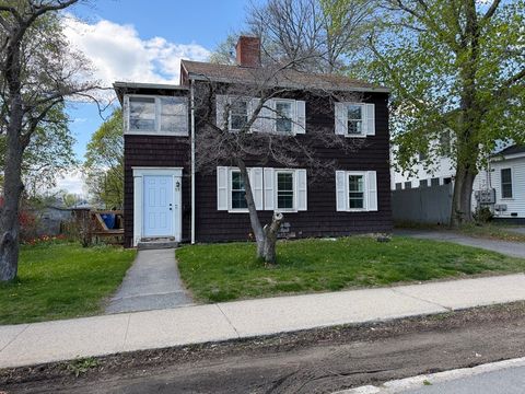 Photo of 93 Friend Street #1, Amesbury, MA 01913 (MLS # 73517699)