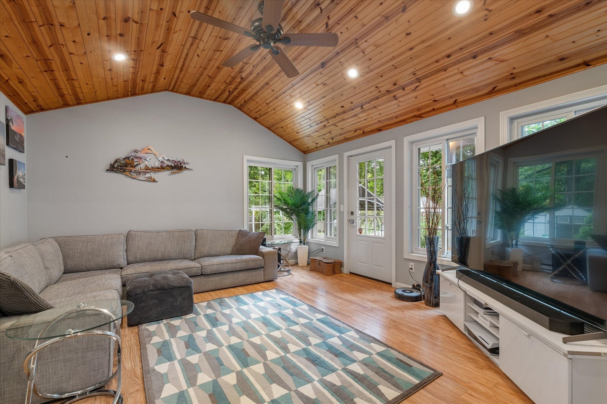 14 Fairview Street, Longmeadow, MA Photo #23