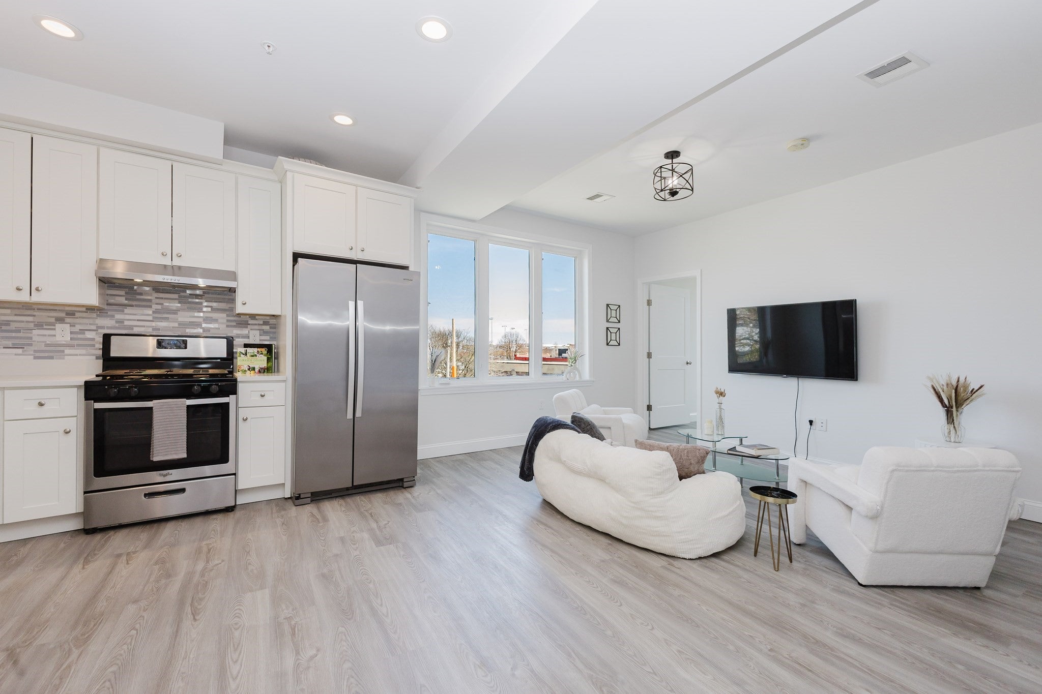 92-94 George St #203, Boston, MA, 92-94 George St #203, Boston, MA Photo #6