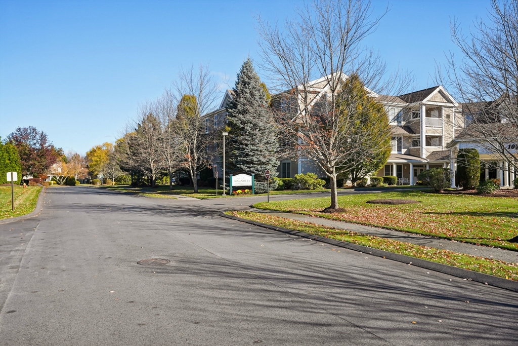 1224 Emerald Court 1224