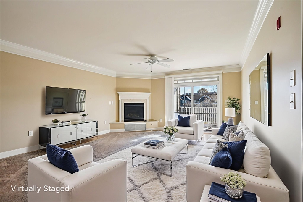 1224 Emerald Court 1224