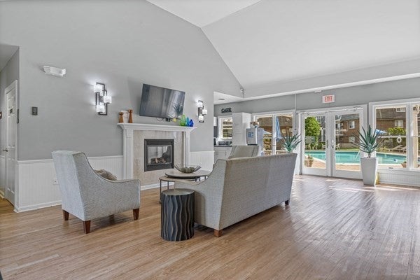 145 Essex Ave 308