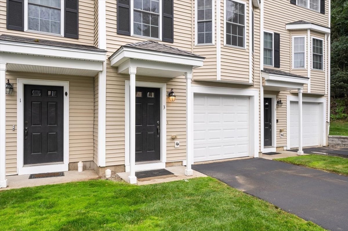 3 Snow Bell LN #3, Worcester, MA, 3 Snow Bell LN #3, Worcester, MA Photo #21