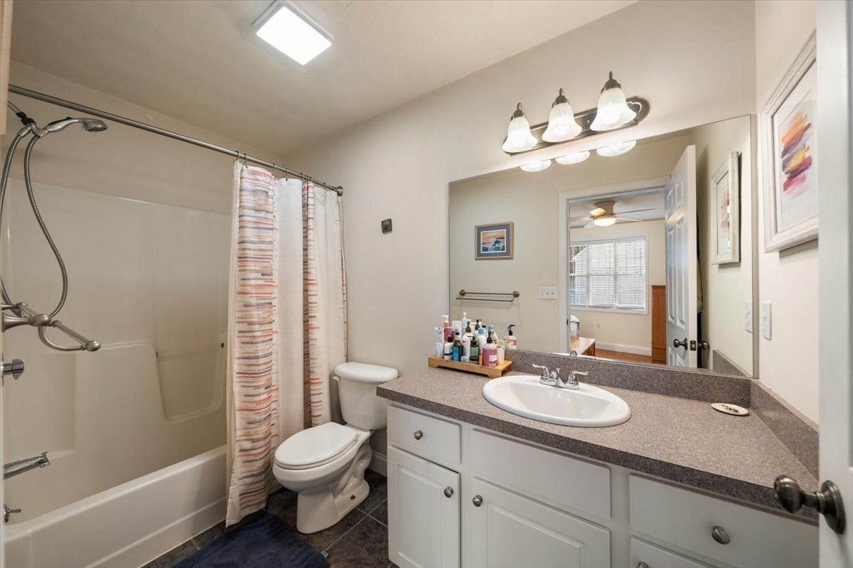 3 Snow Bell LN #3, Worcester, MA, 3 Snow Bell LN #3, Worcester, MA Photo #17