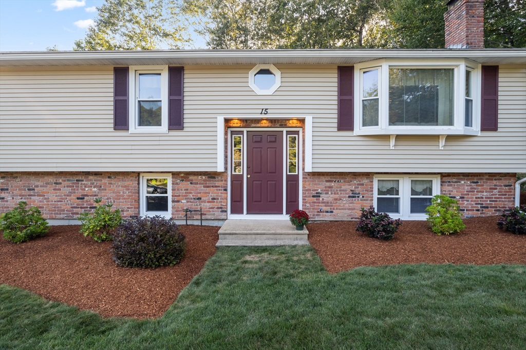 15 Summer Hill Dr.