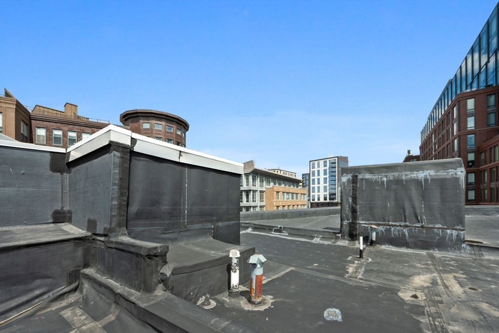410 Harrison Ave, Boston, MA Photo #17
