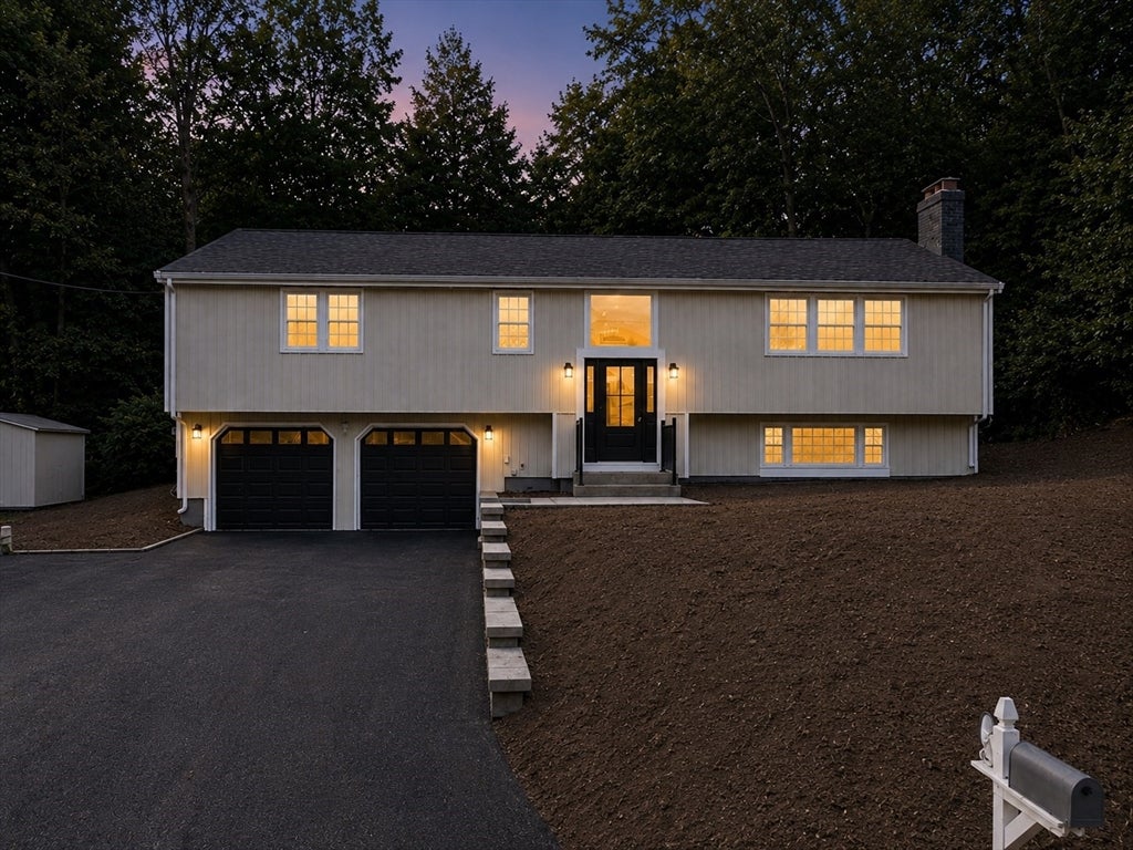 Photo of 9 Pavia Place, Framingham, MA