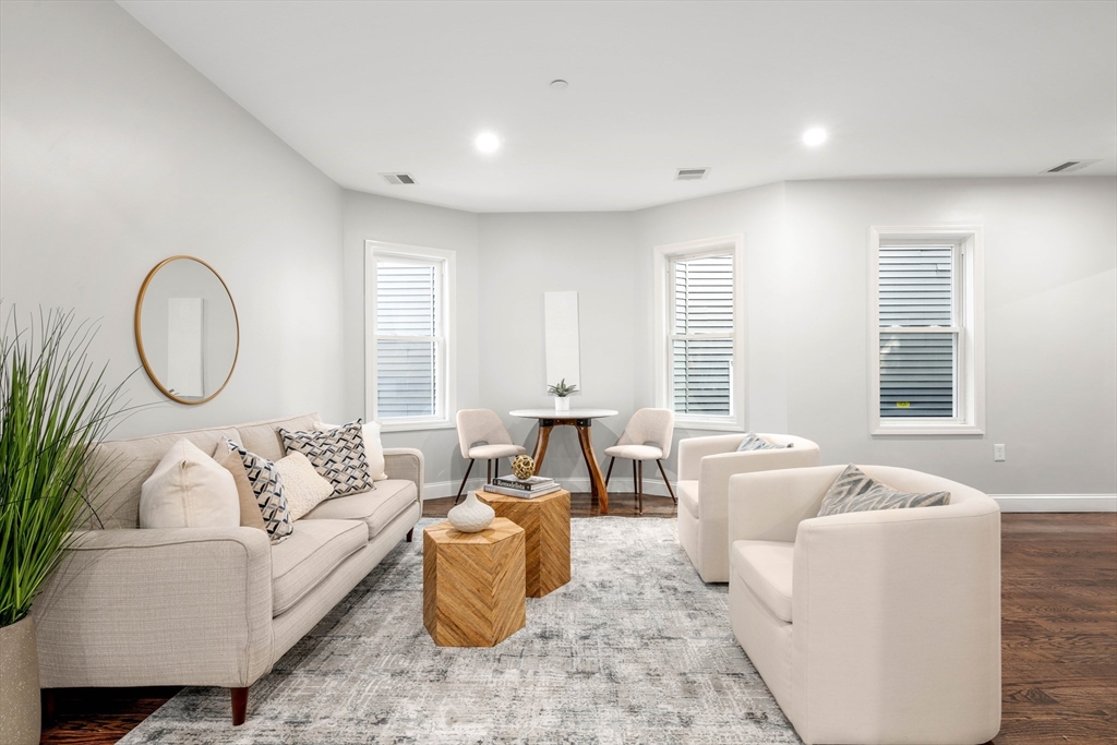 112 Sawyer Ave 2