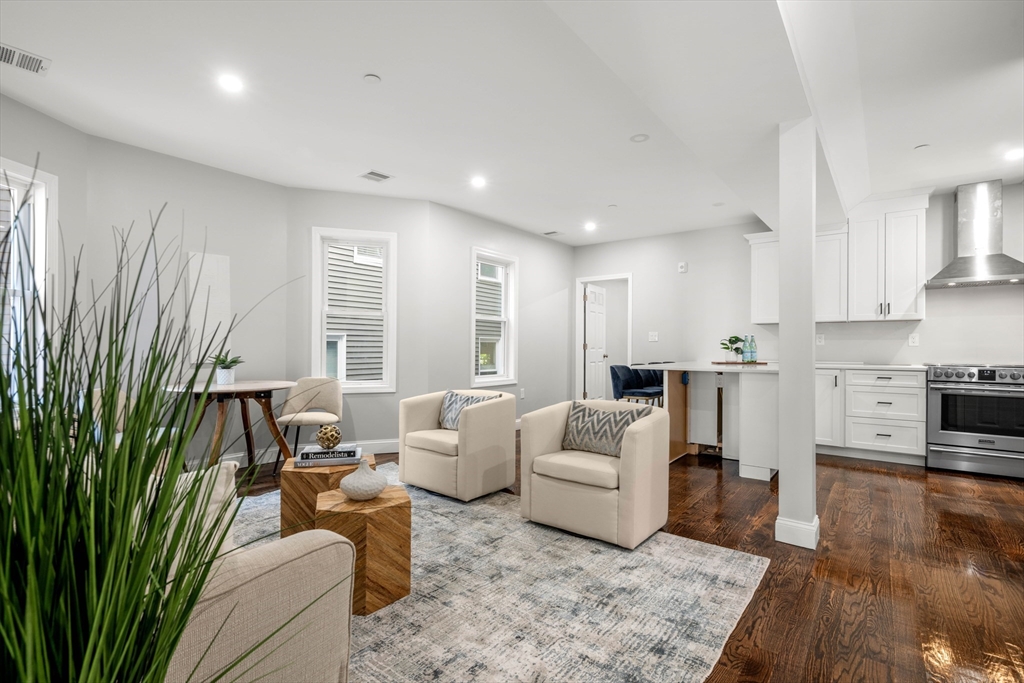 112 Sawyer Ave 2
