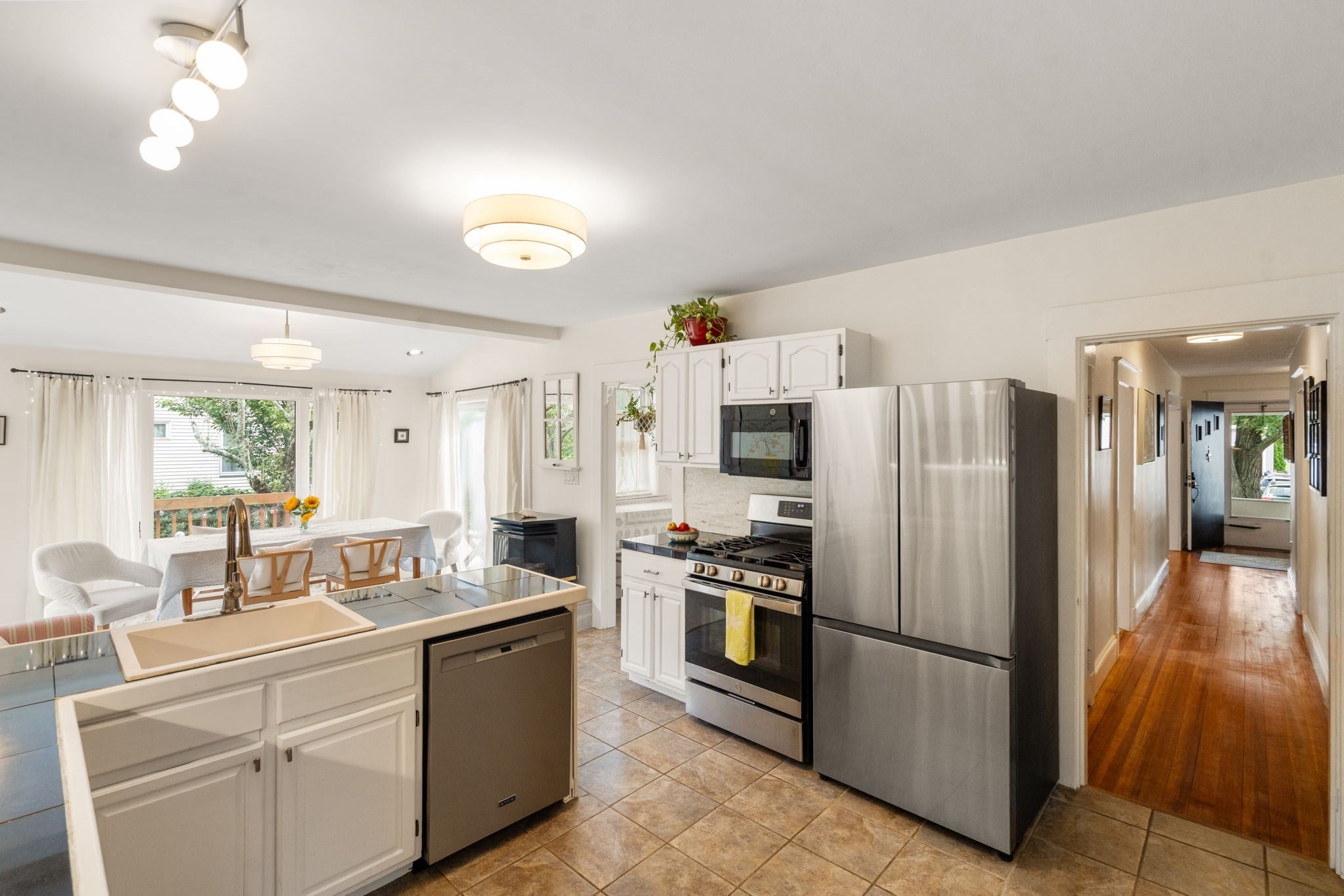 23 Walnut St #23, Belmont, MA, 23 Walnut St #23, Belmont, MA Photo #10