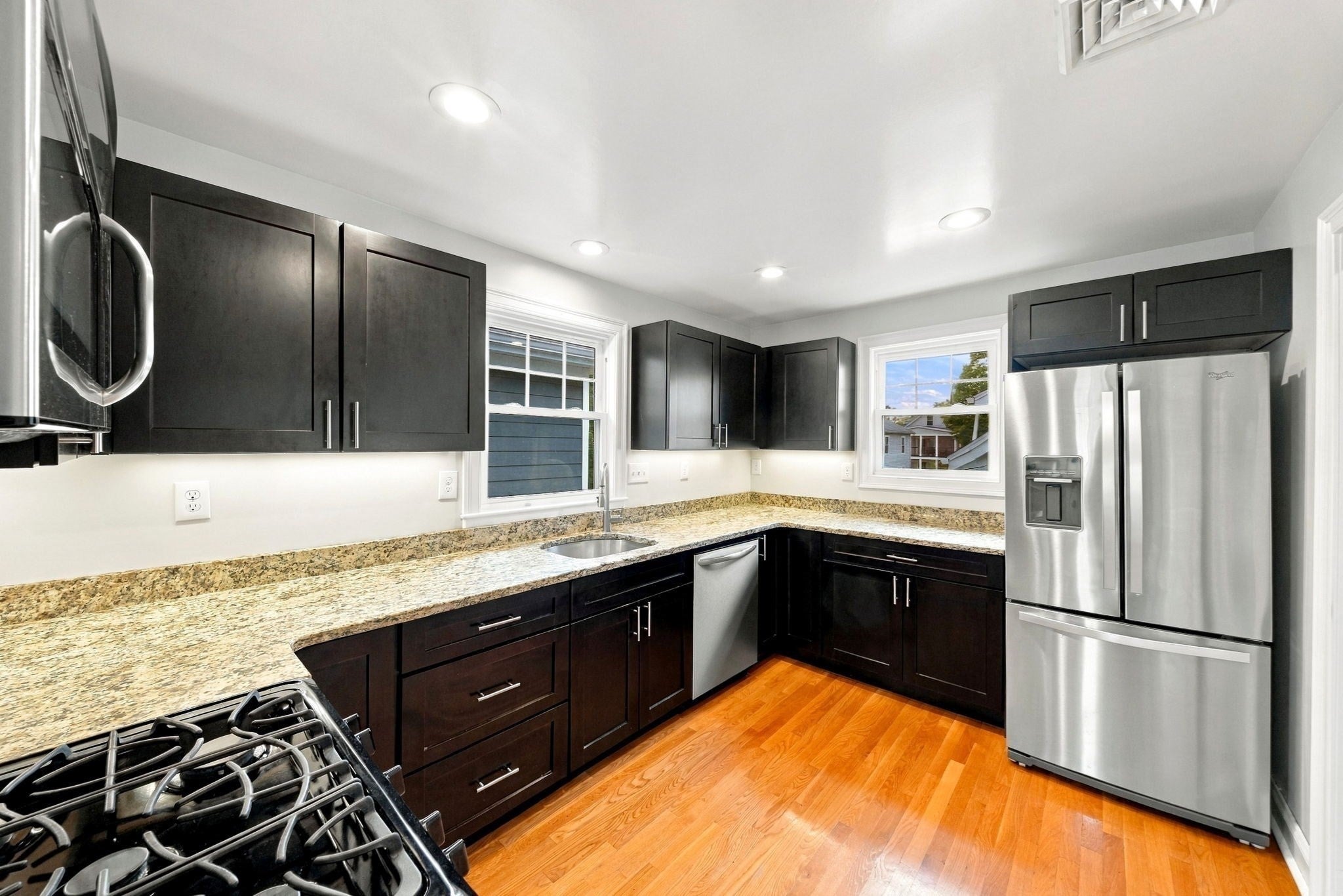 201 Billings St, Quincy, MA Photo #14