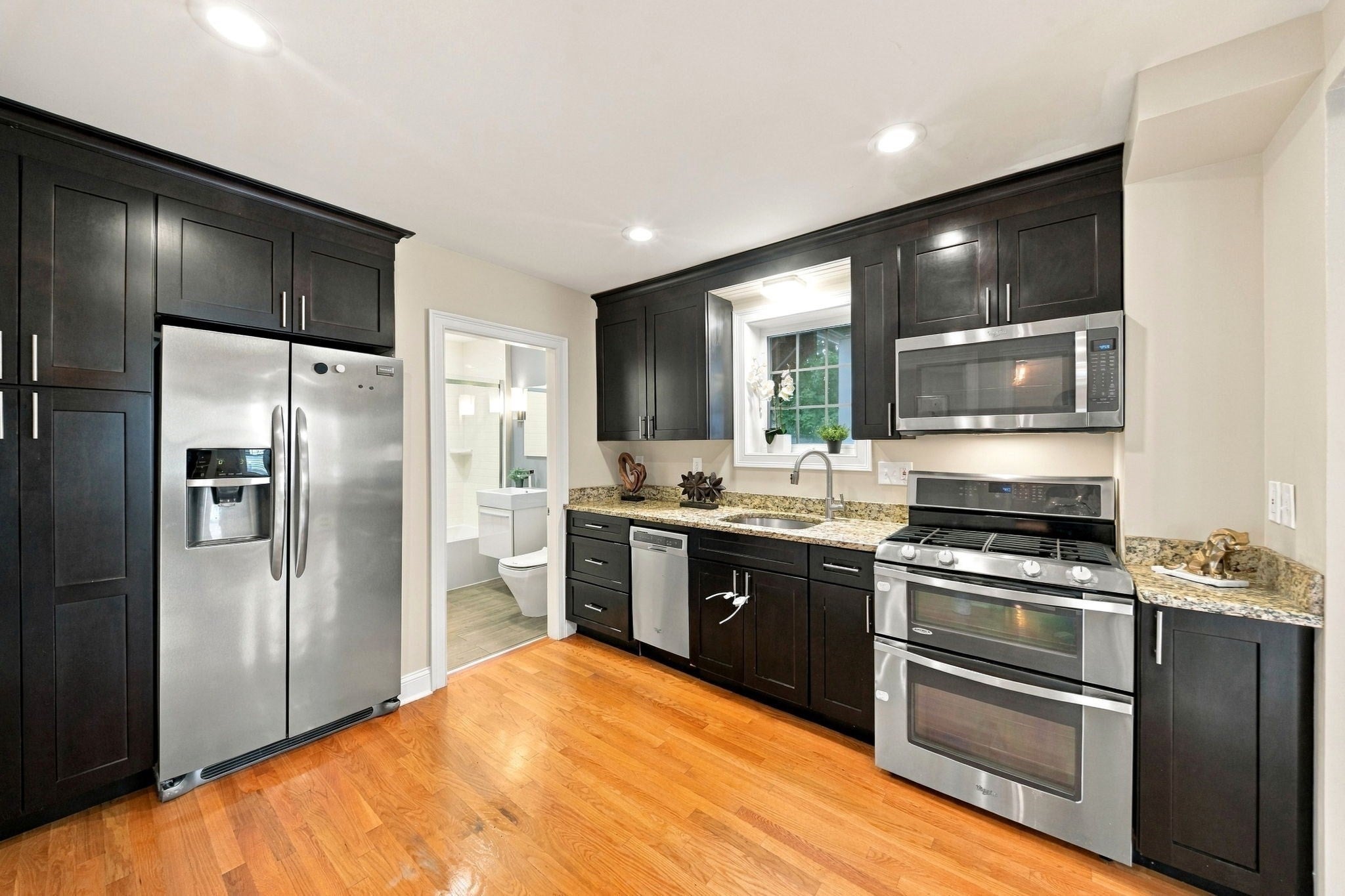 201 Billings St, Quincy, MA Photo #12
