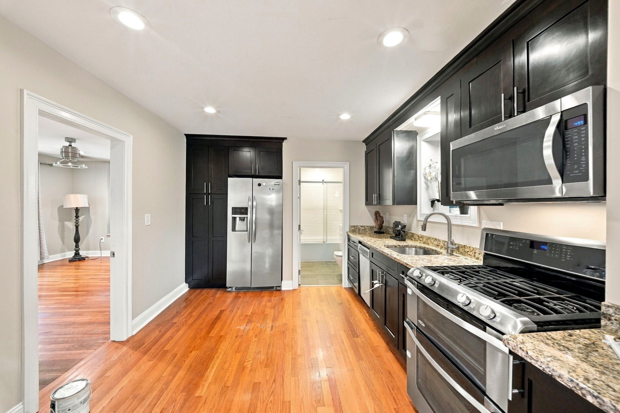 201 Billings St, Quincy, MA Photo #11